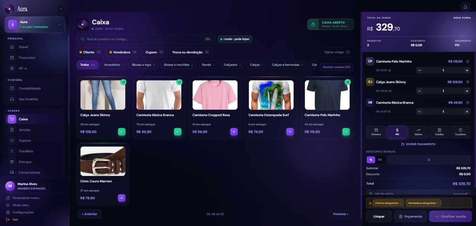 Caixa da Aura: produtos com foto e estoque, venda de R$ 329,70 com três itens e as formas de pagamento PIX, dinheiro, débito, crédito e crediário